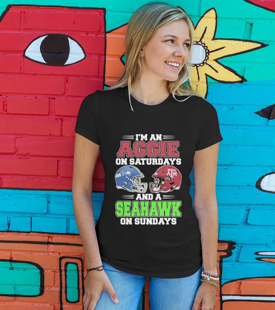 I'm An Aggie On Saturdays And A Seahawk On Sundays Football Helmets T-Shirt