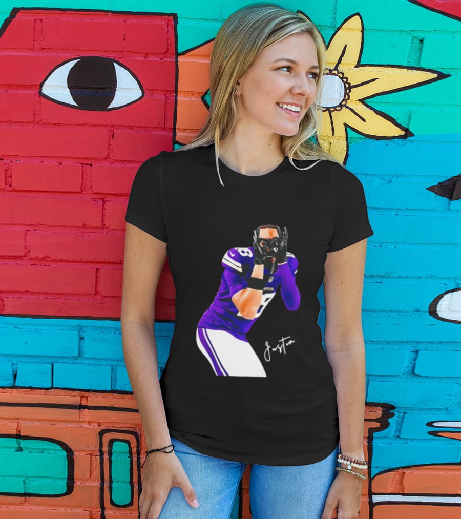 Justin Jefferson Signature Minnesota Vikings Football Player Pose T-Shirt