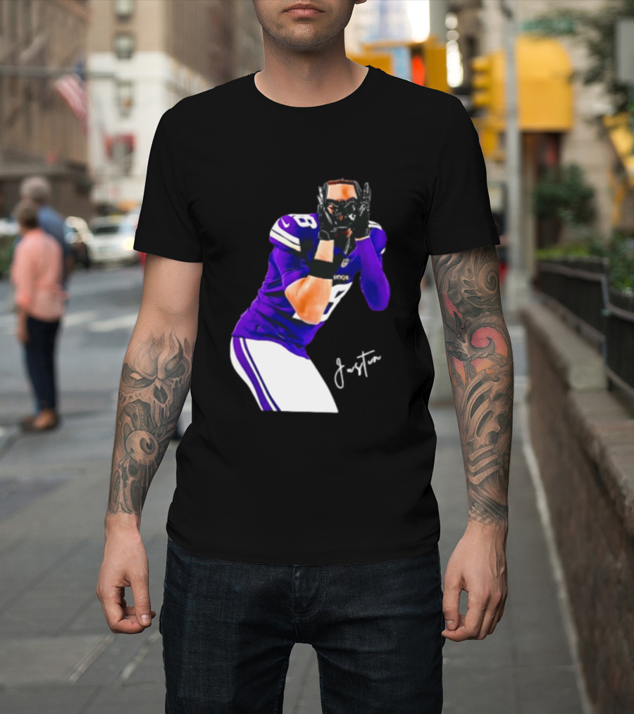 Justin Jefferson Signature Minnesota Vikings Football Player Pose T-Shirt