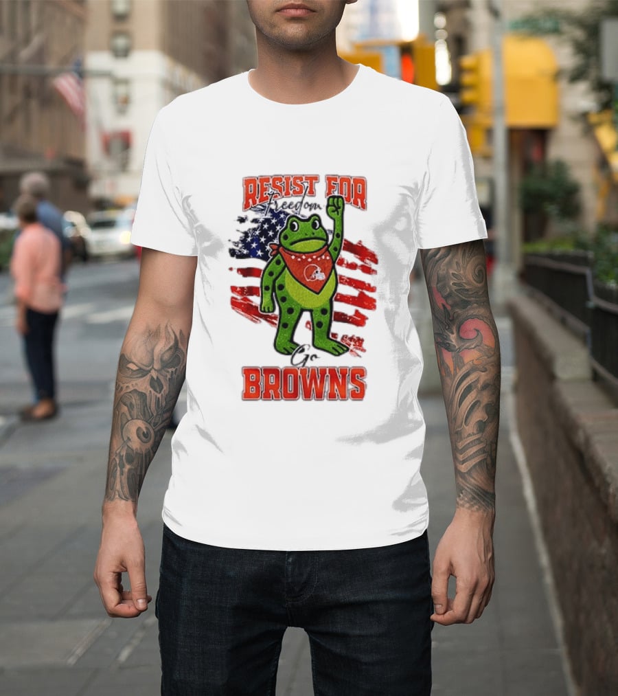 Resist For Cleveland Browns Portland Frog American Flag T-Shirt
