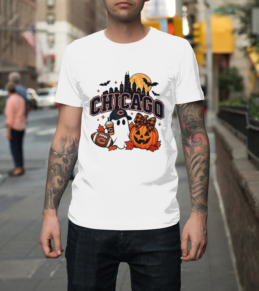 Chicago Bears Halloween Ghost Pumpkin Football Skyline Moon T-Shirt