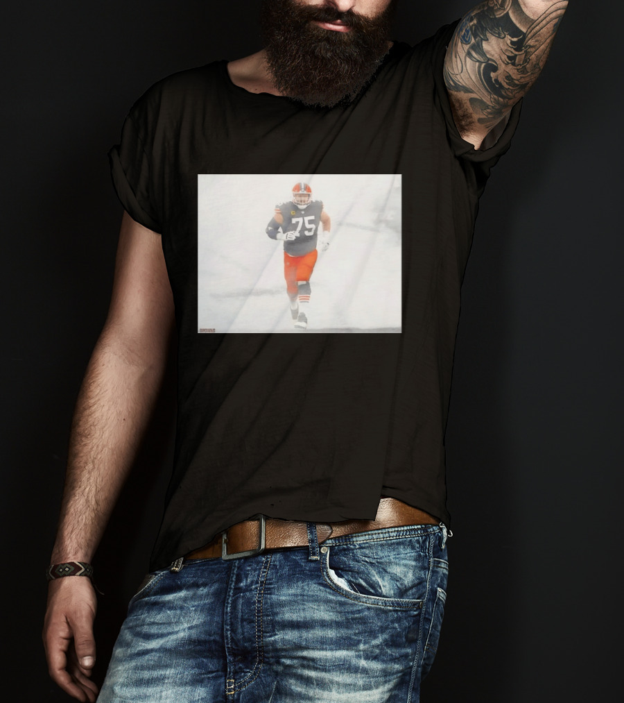 Joel Bitonio Cleveland Browns Number 75 Football Legends T-Shirt