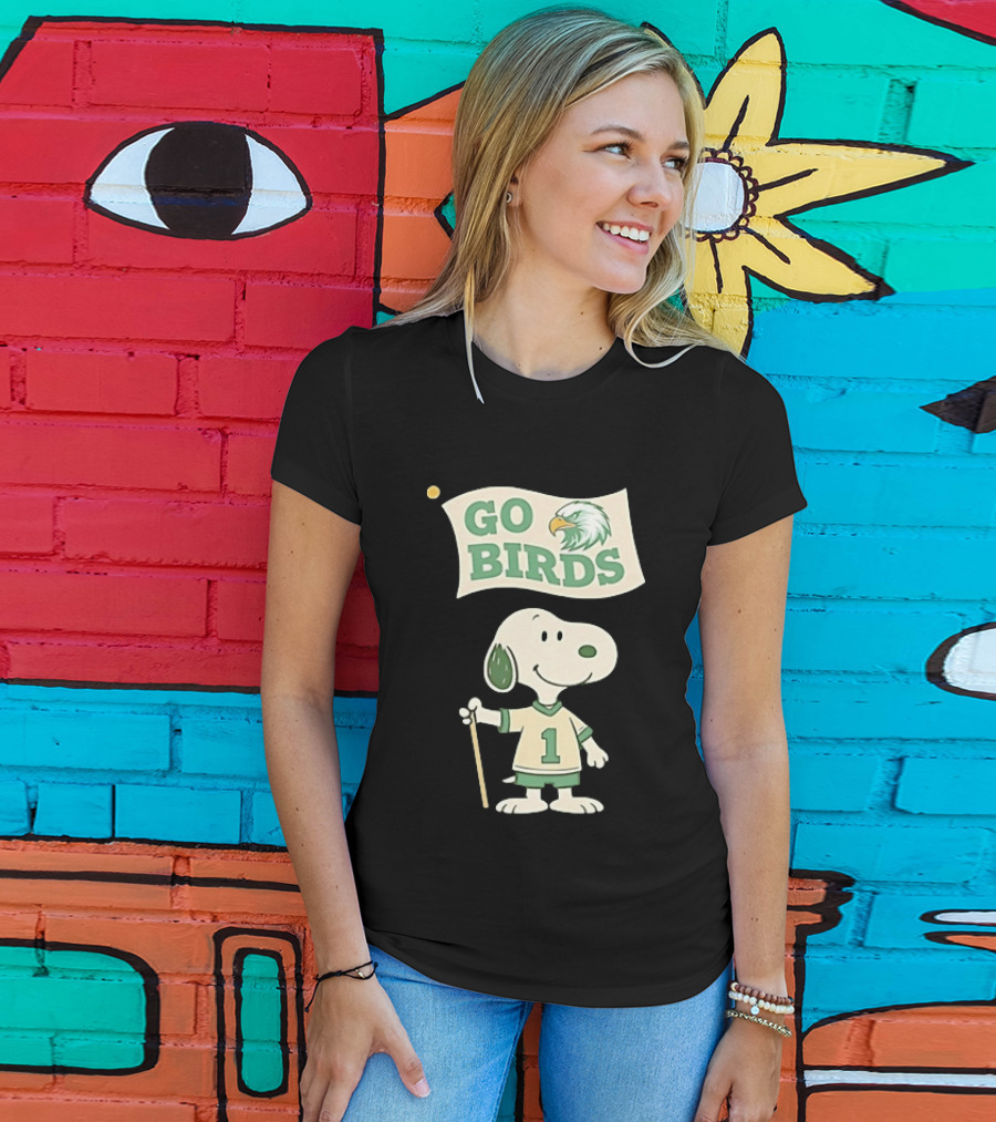 Snoopy Go Birds Philadelphia Eagles Team Spirit T-Shirt