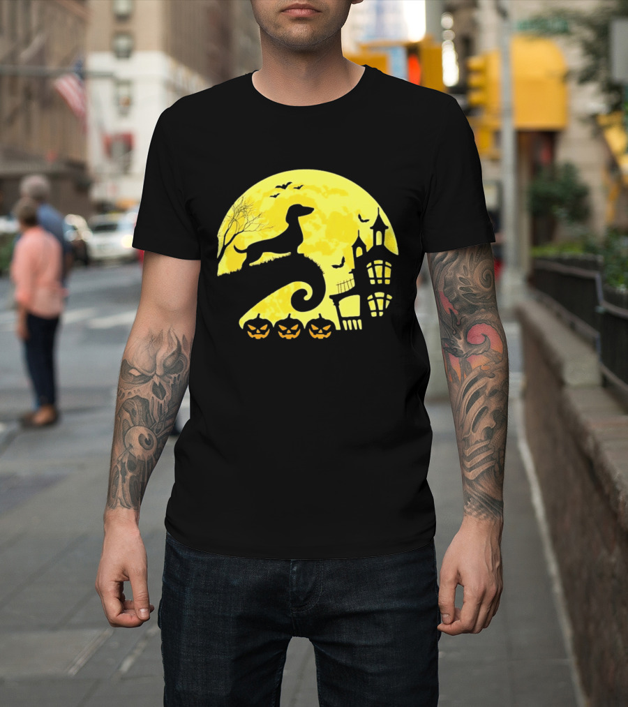 Dachshund Halloween Moon Spooky Night With Pumpkins T-Shirt