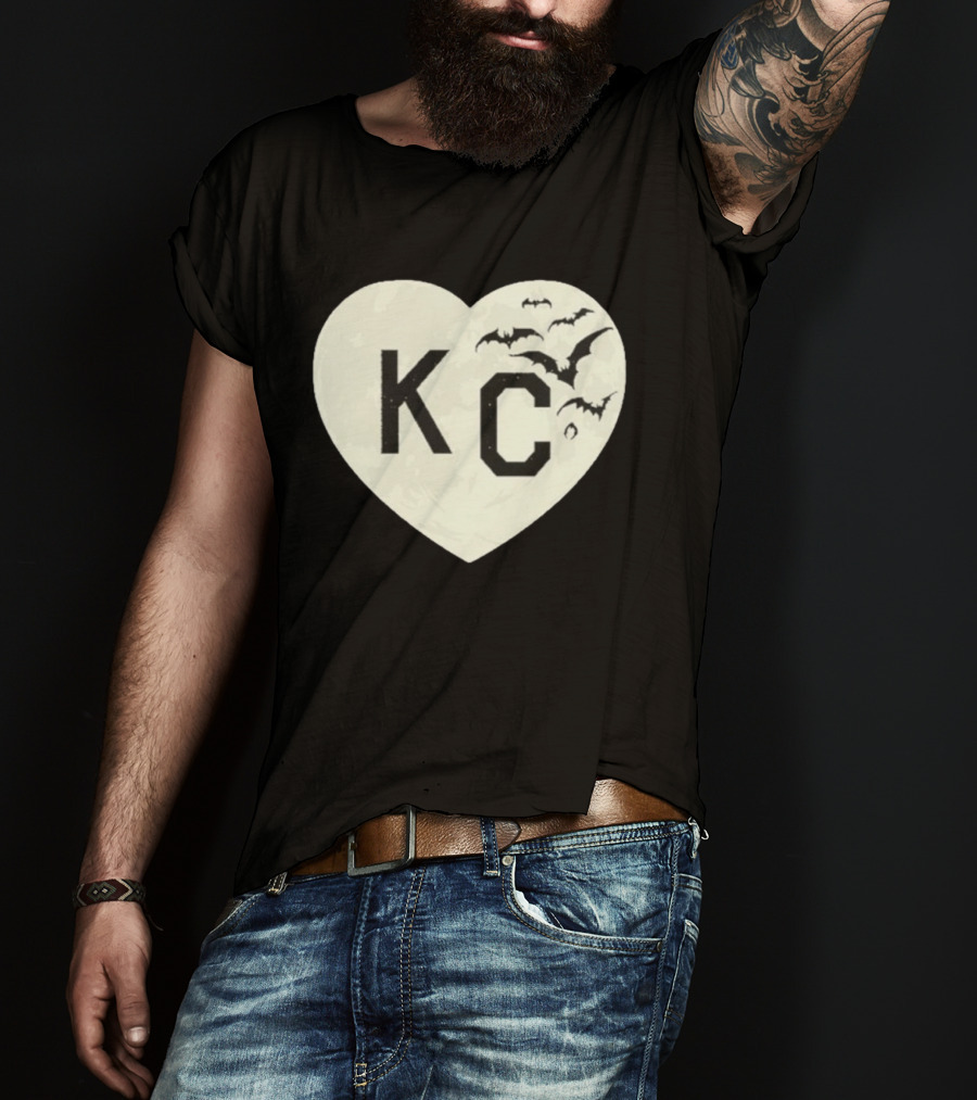 Kansas City KC Heart Moon Bats T-Shirt