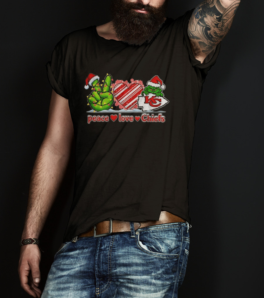 Peace Love Chiefs Grinch Santa Hat Christmas 2026 T-Shirt