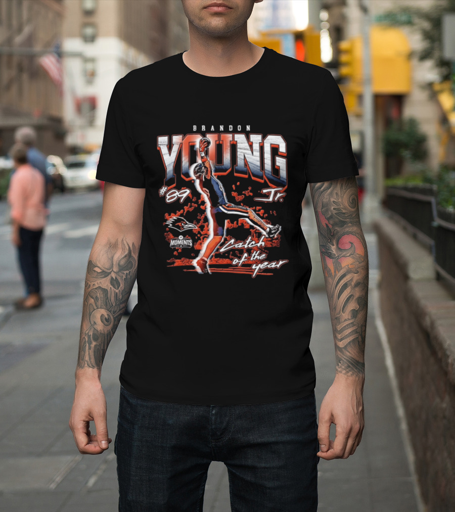 Brandon Young Jr. #89 UTSA Roadrunners Moments Catch Of The Year T-Shirt