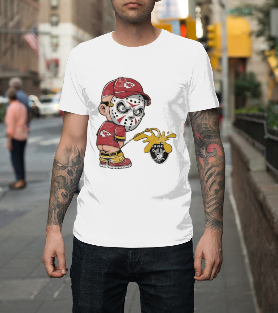 Kansas City Chiefs Jason Voorhees Pissing On Las Vegas Raiders T-Shirt