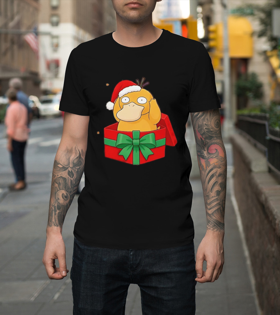 Psyduck Christmas Gift Box Wearing Santa Hat Pokemon T-Shirt