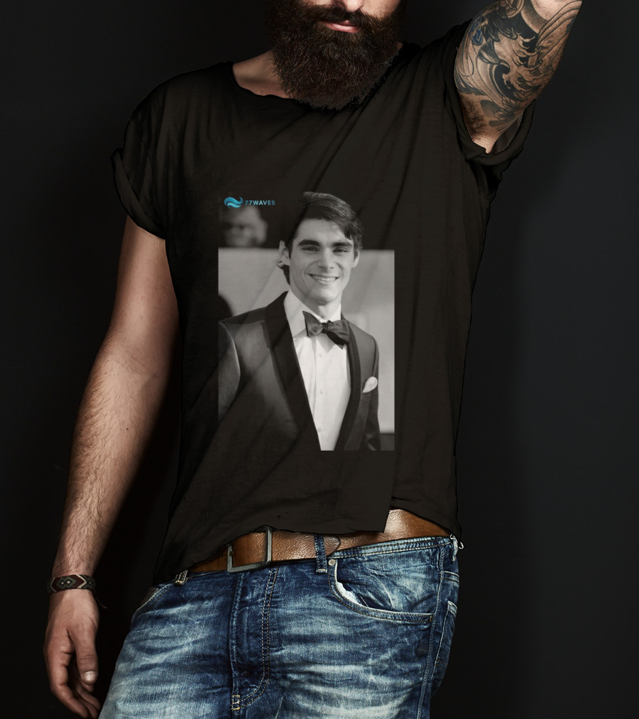 77Waves RJ Mitte Walter White's Son Breaking Bad T-Shirt