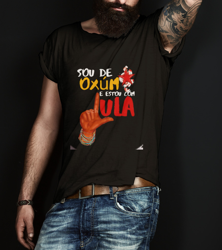 Sou De Oxúm E Estou Com Lula Oxum Brasil Beaded Hand Red Star T-Shirt