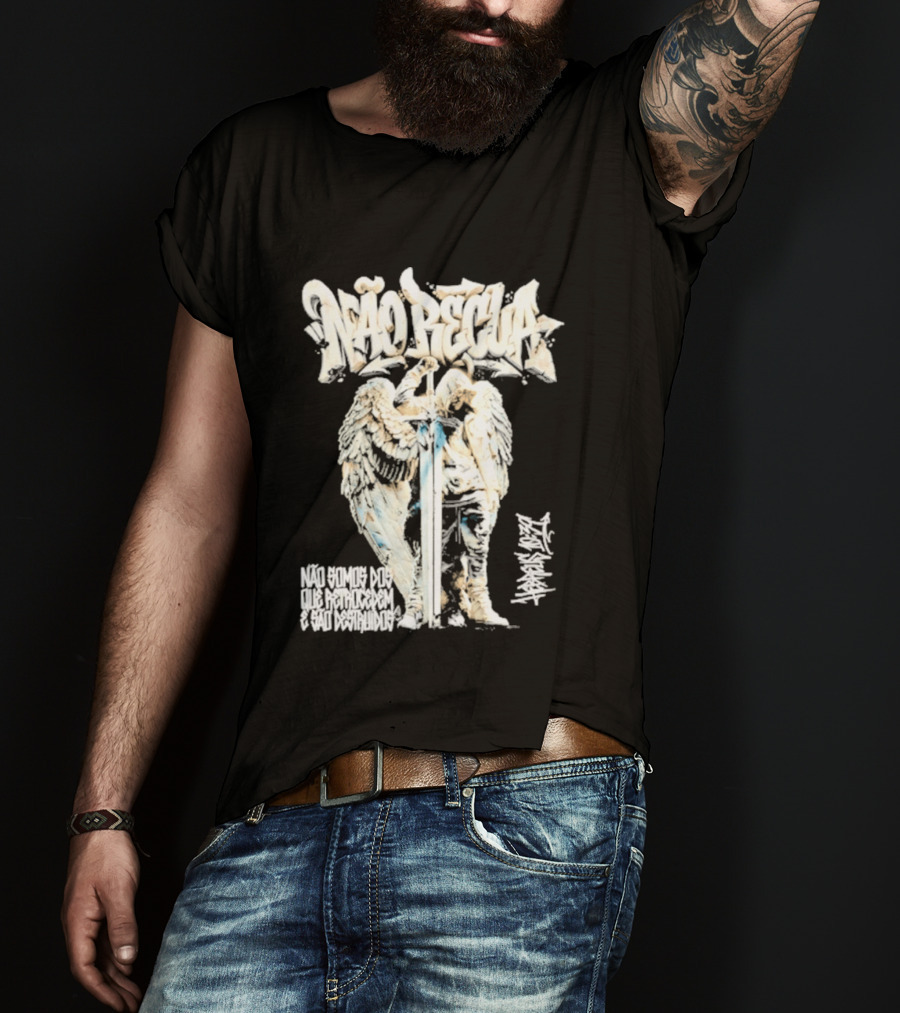 NÃO RECUA Angel Warrior Sword Faith Graffiti T-Shirt