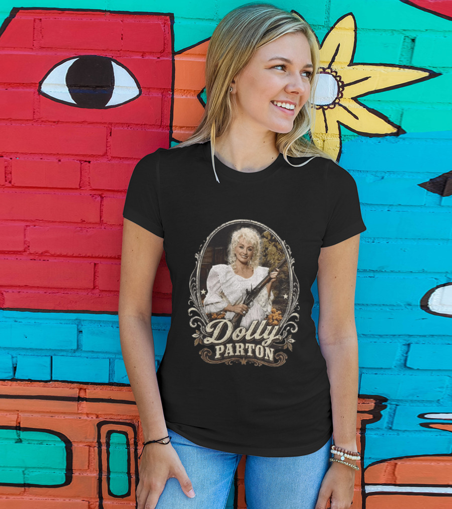 Dolly Parton Decorative Oval Frame With Musket T-Shirt
