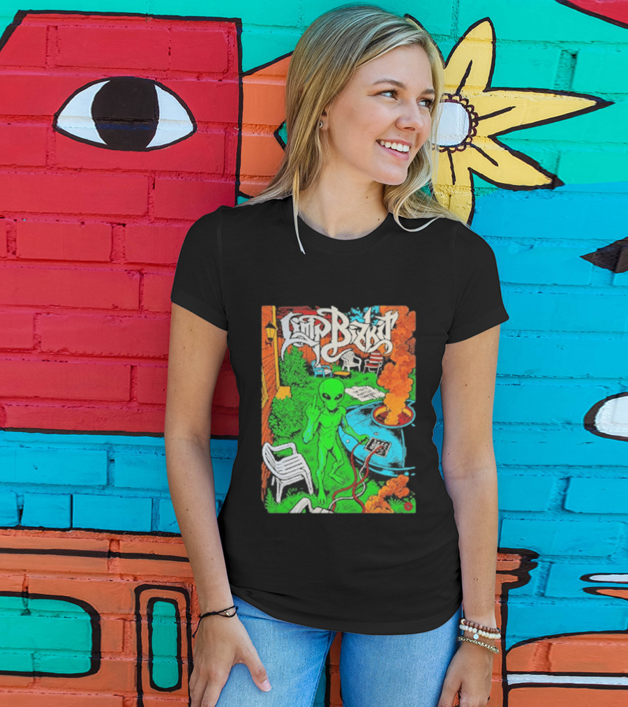 Limp Bizkit Alien Backyard Scene Nashville Tennessee The Truth October 11 And 12 2026 T-Shirt