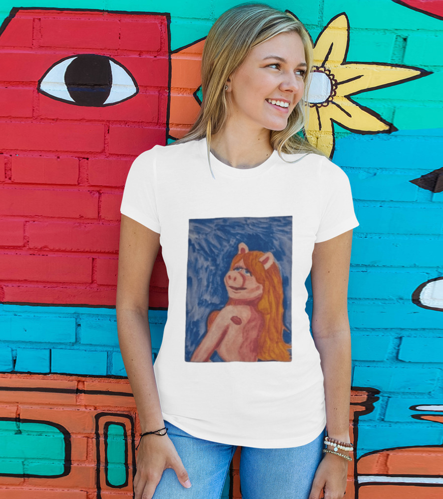 Miss Piggy Carpenter Painting The Muppets Miss Piggy Venus T-Shirt