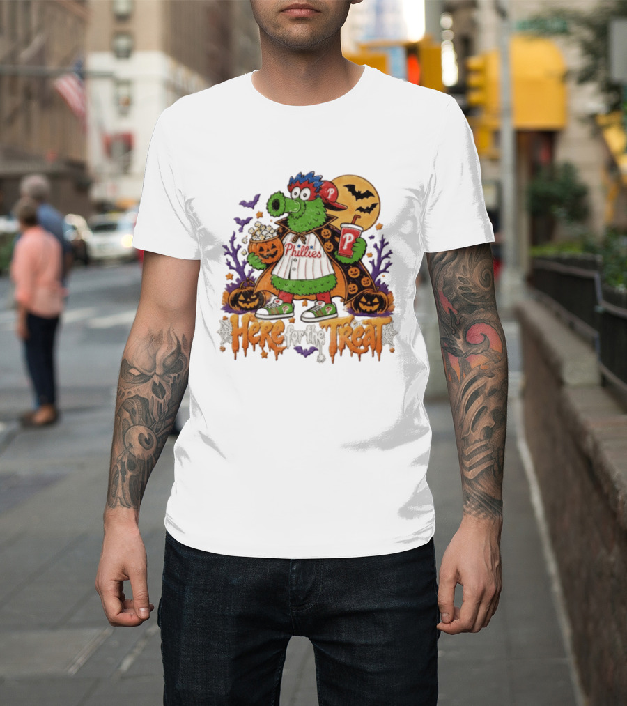 Halloween Phanatic Phillies Here For The Treat T-Shirt
