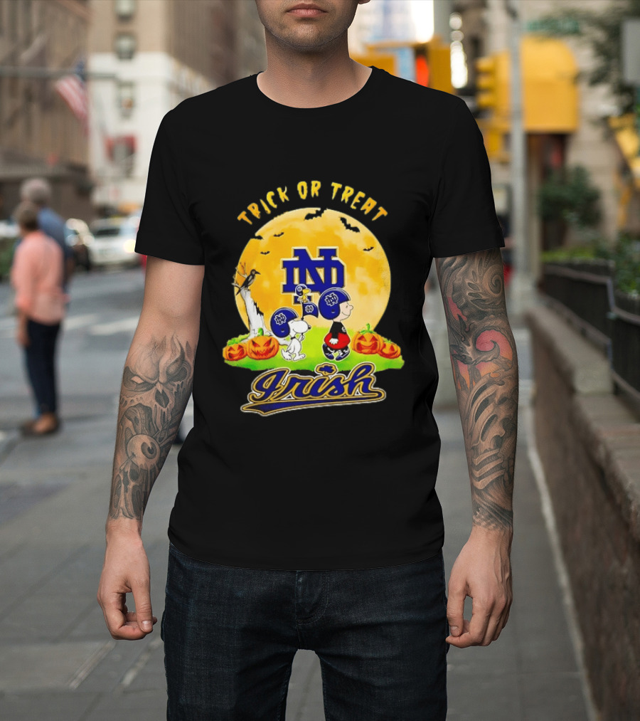 Notre Dame Fighting Irish Trick Or Treat Charlie Brown Snoopy Halloween T-Shirt