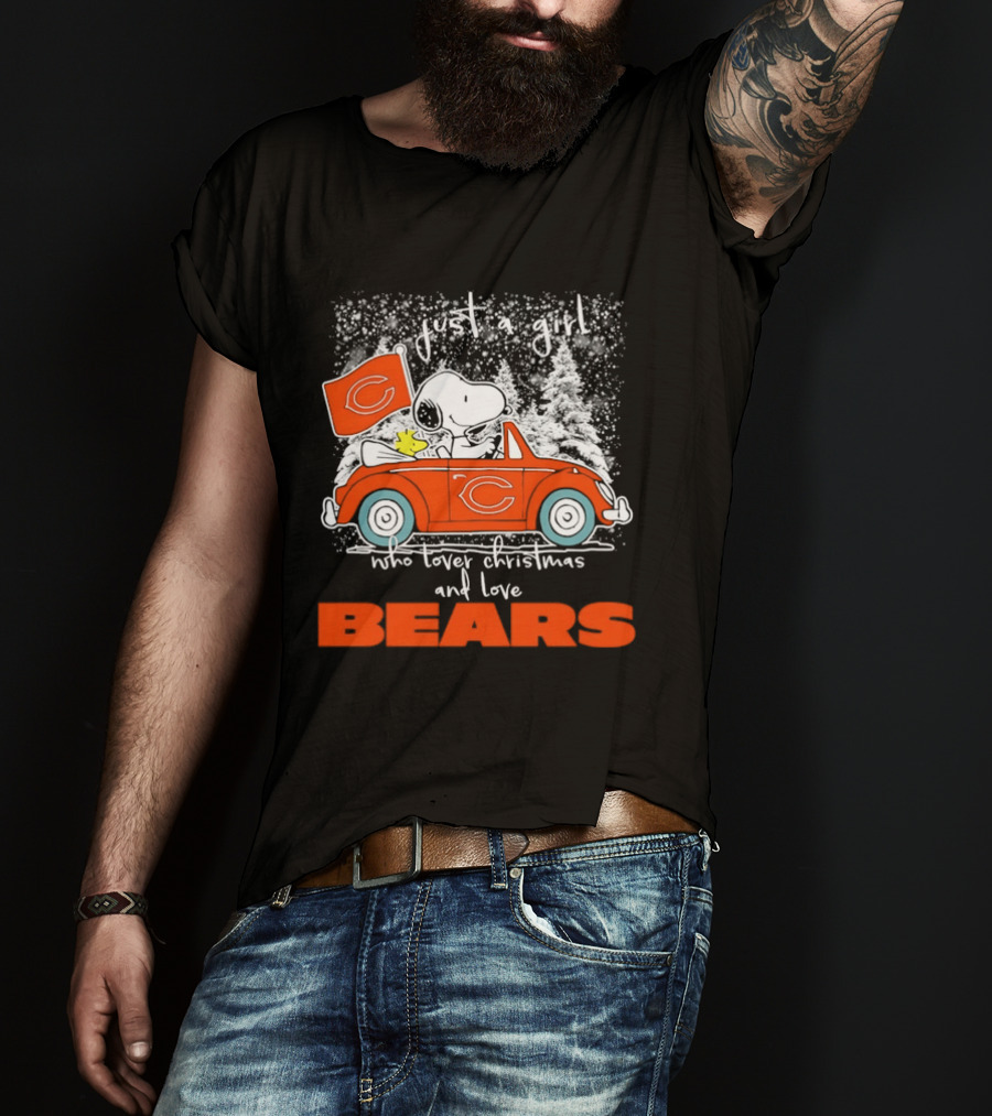 Just A Girl Who Loves Christmas And Chicago Bears T-Shirt