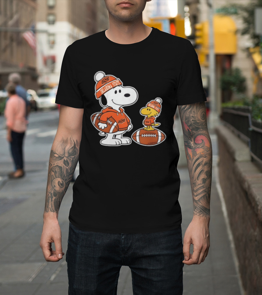 Snoopy And Woodstock Oklahoma State Cowboys Football Fans 2026 T-Shirt