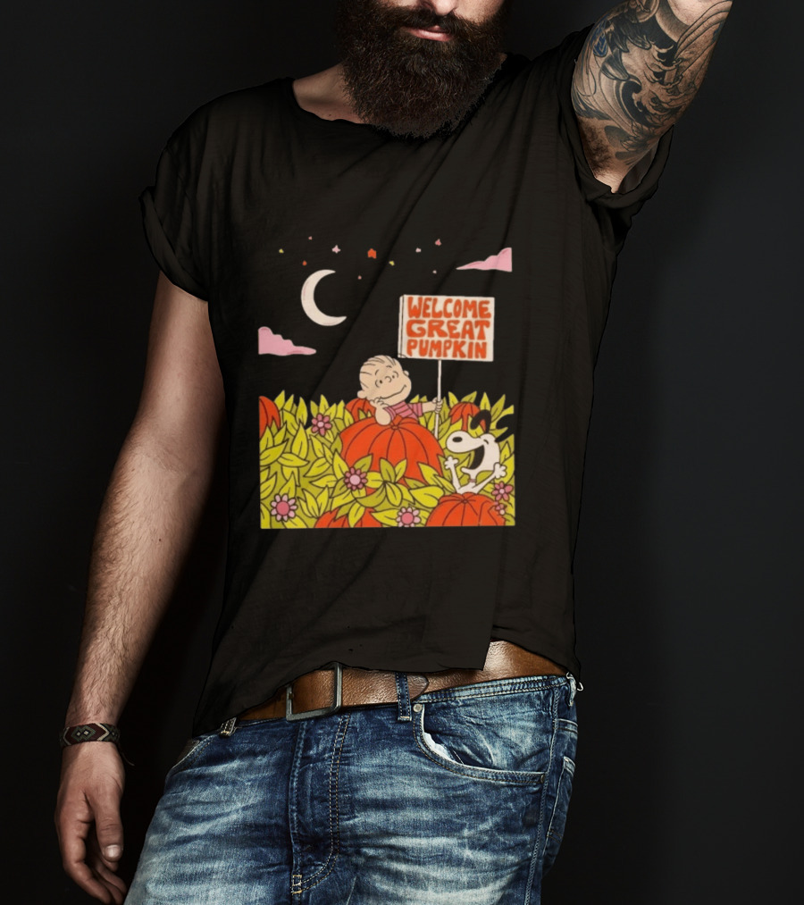 Linus And Snoopy Welcome Great Pumpkin Peanuts Moonlit Patch T-Shirt