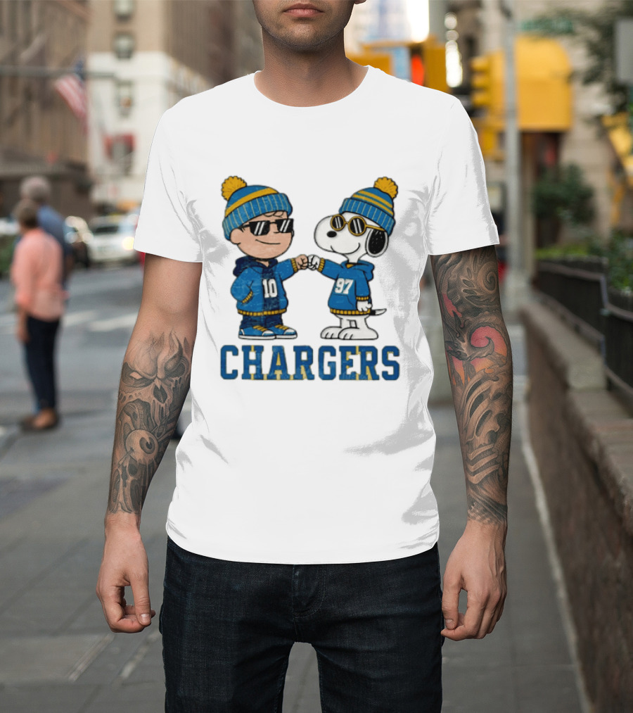 Los Angeles Chargers Charlie Brown Snoopy Fist Bump Blue Beanie Pom Pom T-Shirt