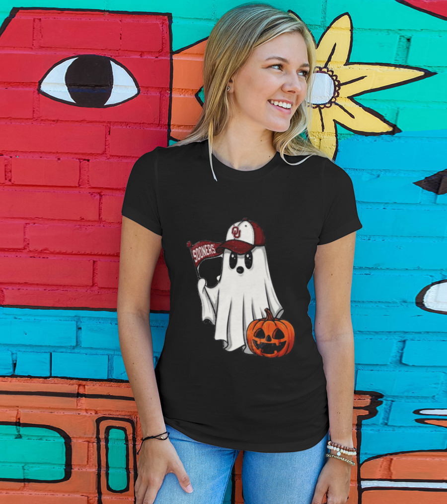 Oklahoma Sooners Ghost With Pumpkin Halloween Fan Gear T-Shirt