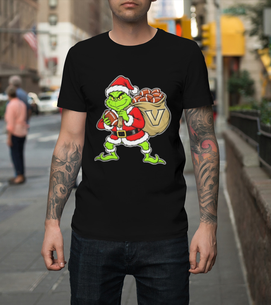Santa Grinch Vanderbilt Commodores Carrying Chiefs Footballs For Christmas T-Shirt