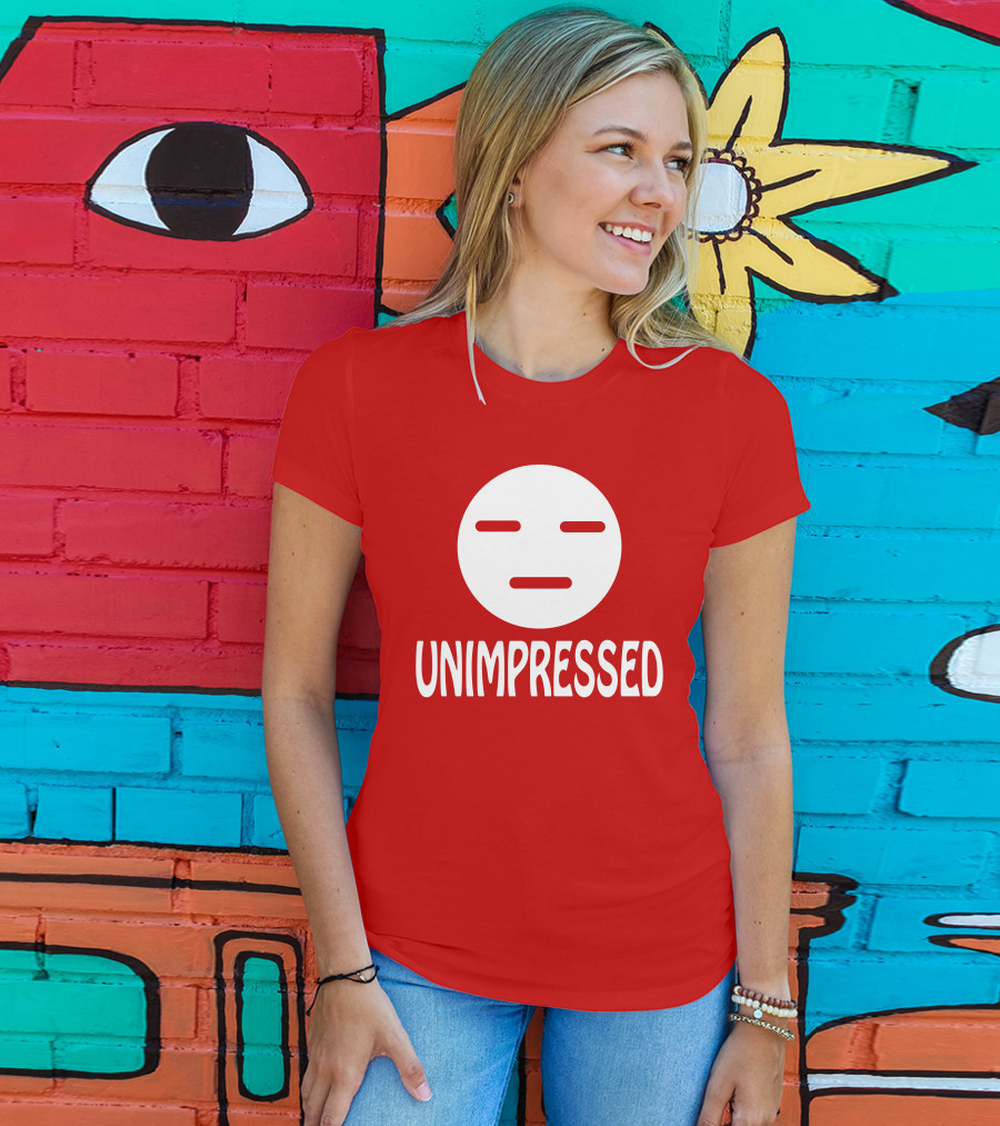 Unimpressed Mood Icon Carol Anne Talks Comics T-Shirt