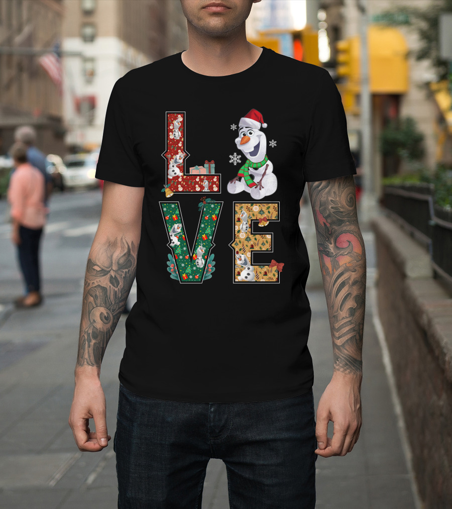 Love Olaf Christmas Snowman Santa Hat Scarf Snowflake Gifts T-Shirt