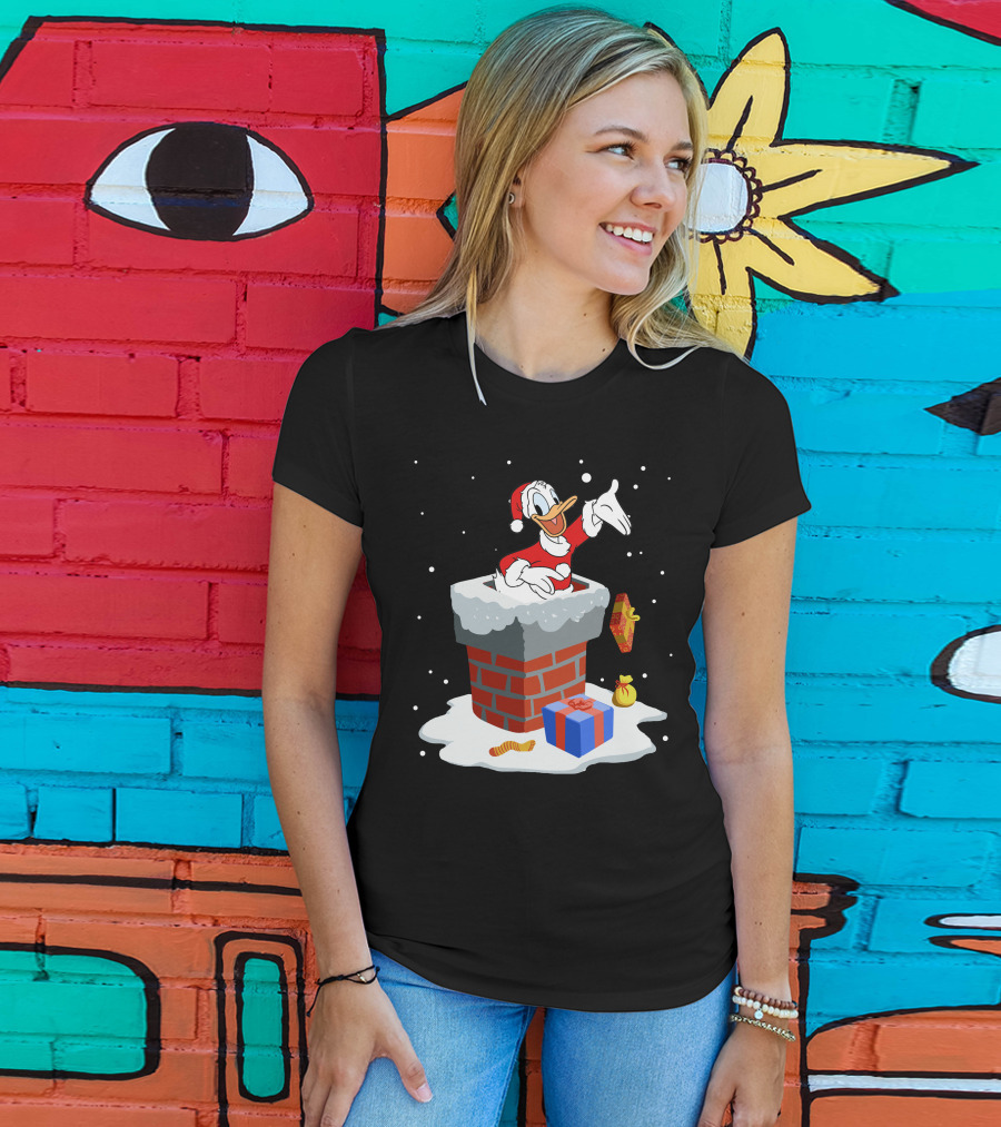 Donald Duck Santa Claus Coming Out Of Chimney With Christmas Gifts T-Shirt