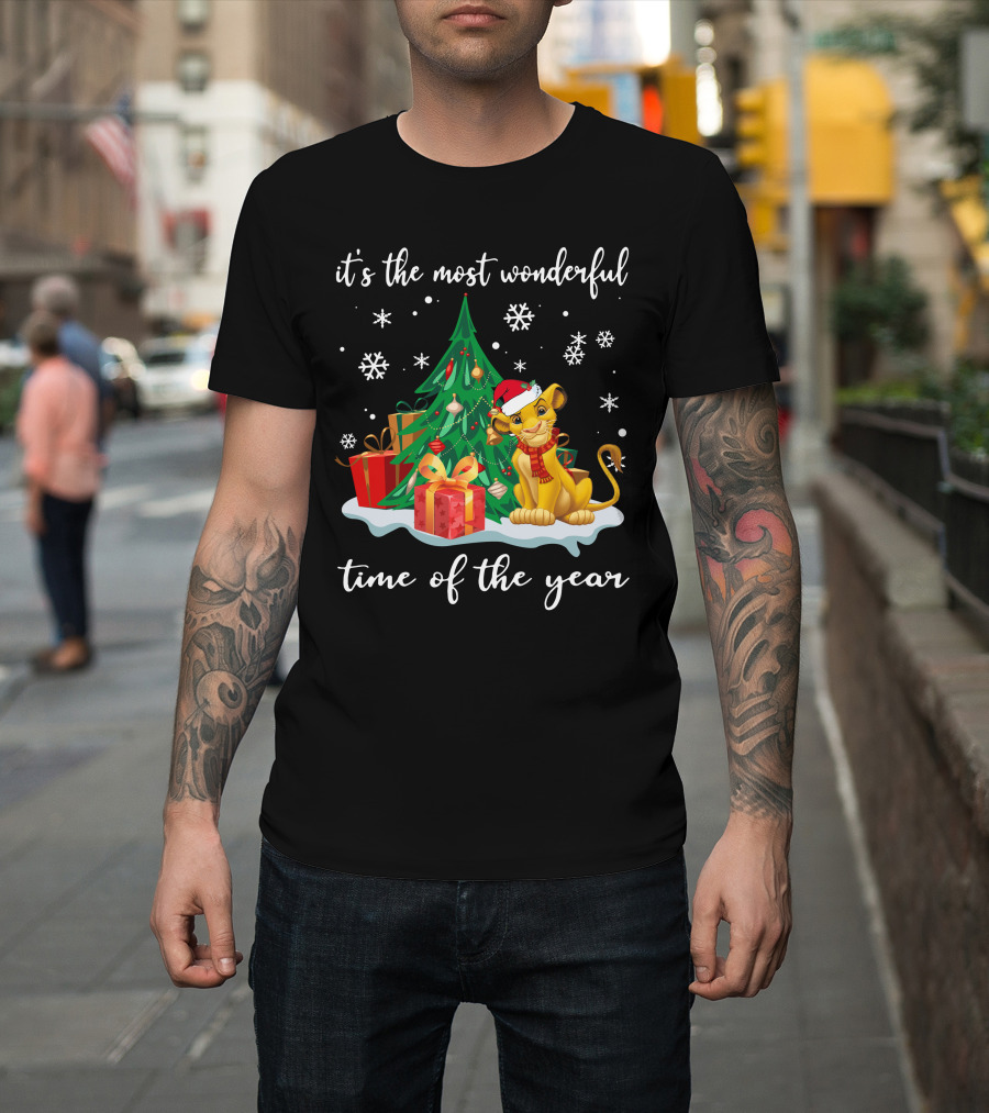 It's The Most Wonderful Time Of The Year Simba Christmas Tree And Gifts T-Shirt