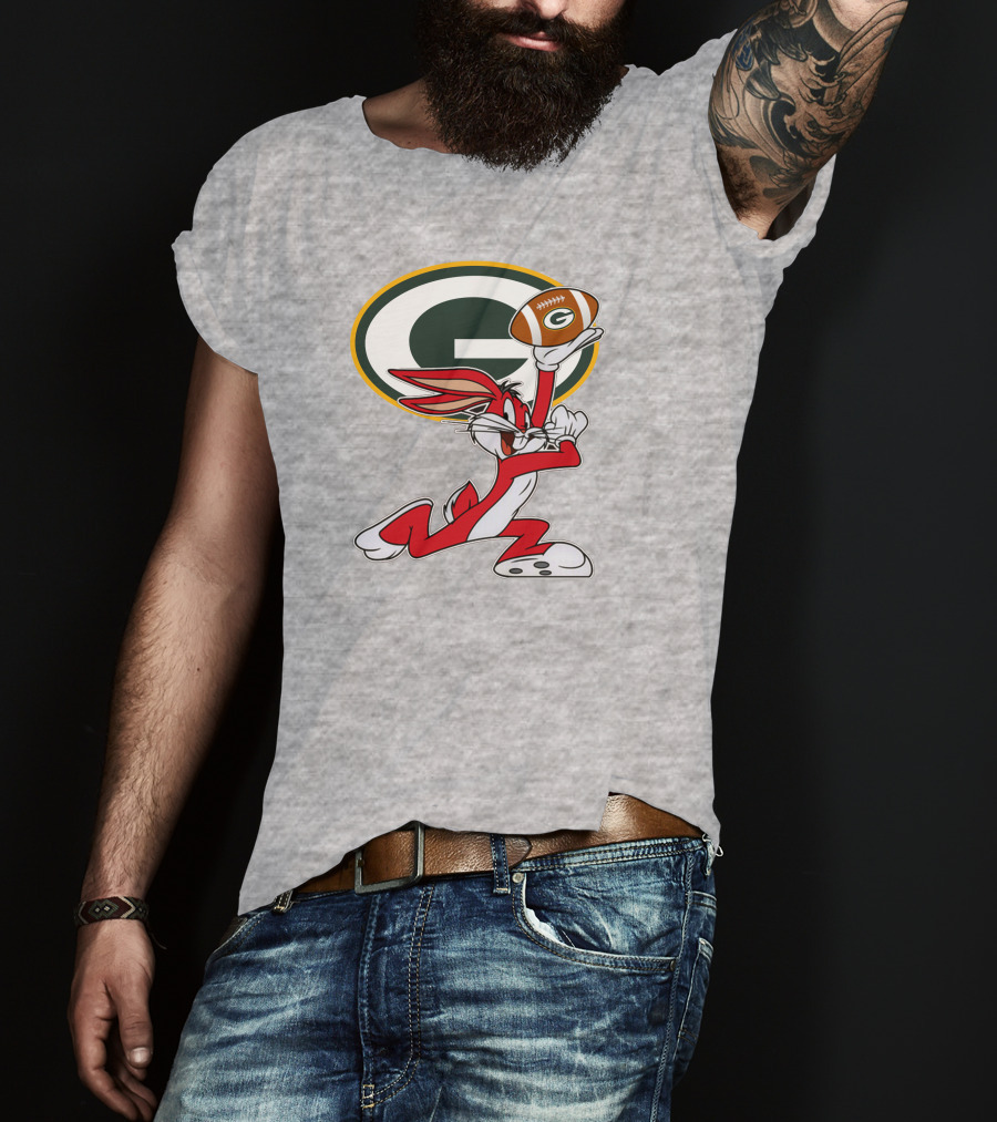 Green Bay Packers Bugs Bunny Holding Football T-Shirt