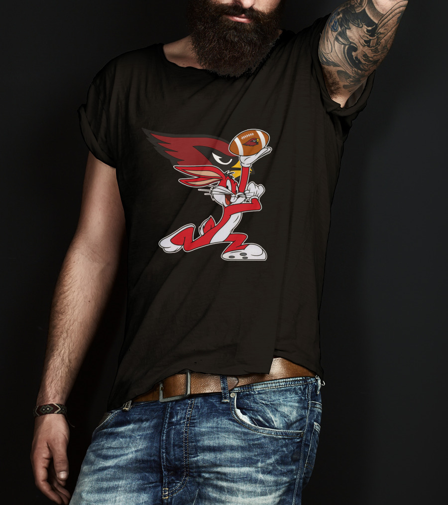 Arizona Cardinals Bugs Bunny Holding Football T-Shirt