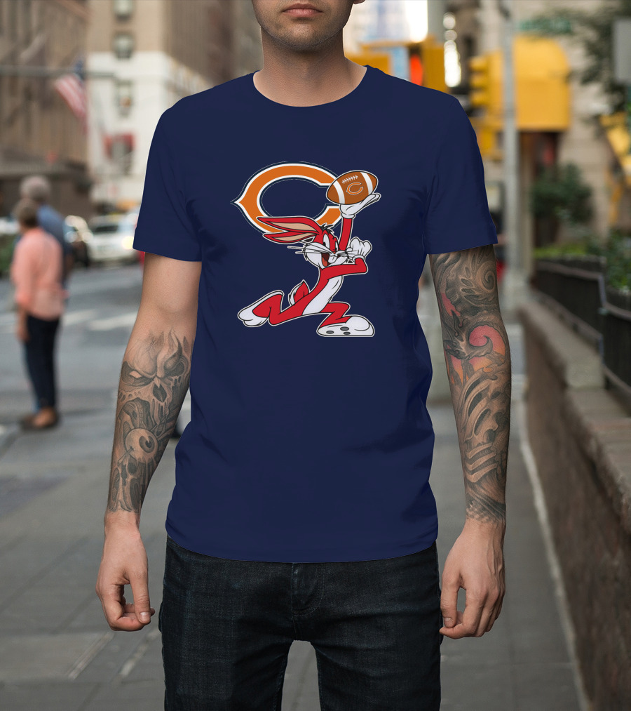 Chicago Bears Bugs Bunny Chiefs Football T-Shirt