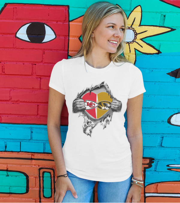 Kansas City Chiefs Missouri Tigers Heart Logo Chiefs Arrowhead Tigers Mascot T-Shirt