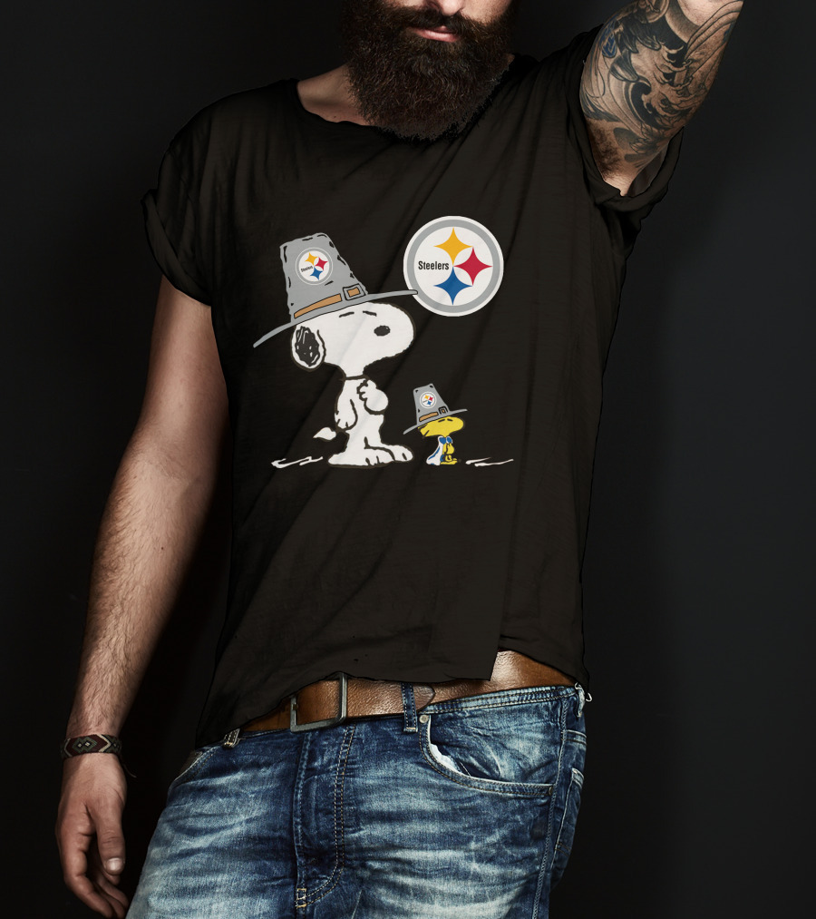 Steelers Snoopy Woodstock Thanksgiving Football T-Shirt