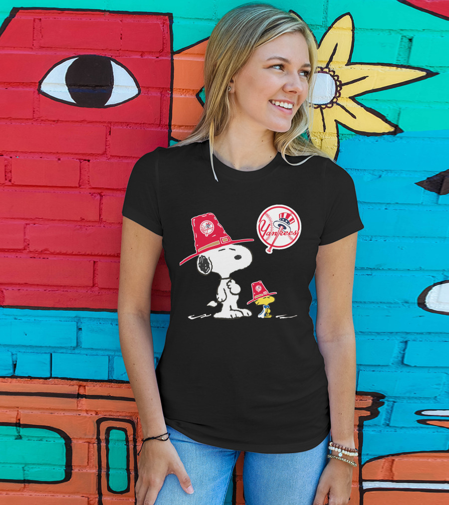 Yankees Snoopy Woodstock Baseball Hat T-Shirt