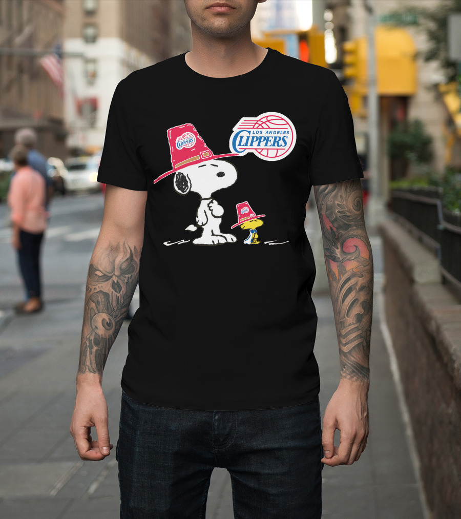 Los Angeles Clippers Snoopy with Woodstock in Team Hats T-Shirt