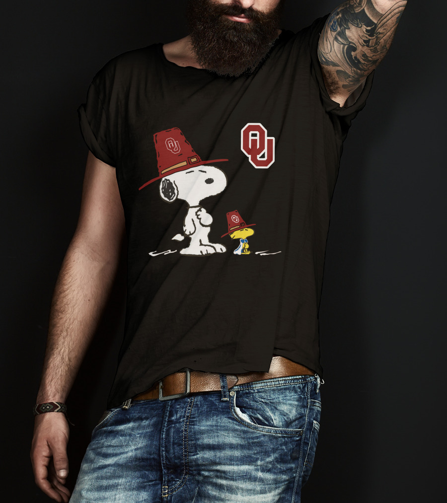 Oklahoma Sooners Snoopy Woodstock Ou Football Hat T-Shirt