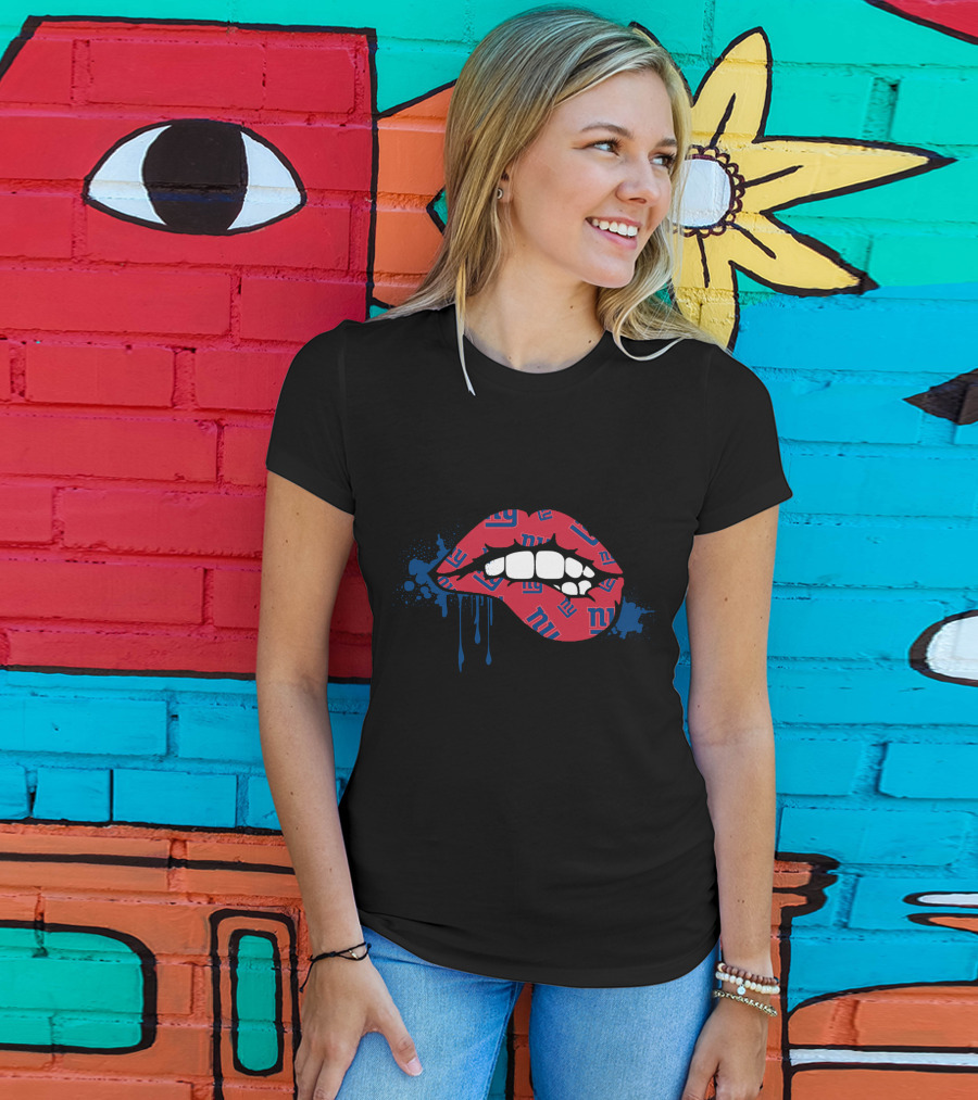 New York Giants Dripping Lips Artwork T-Shirt