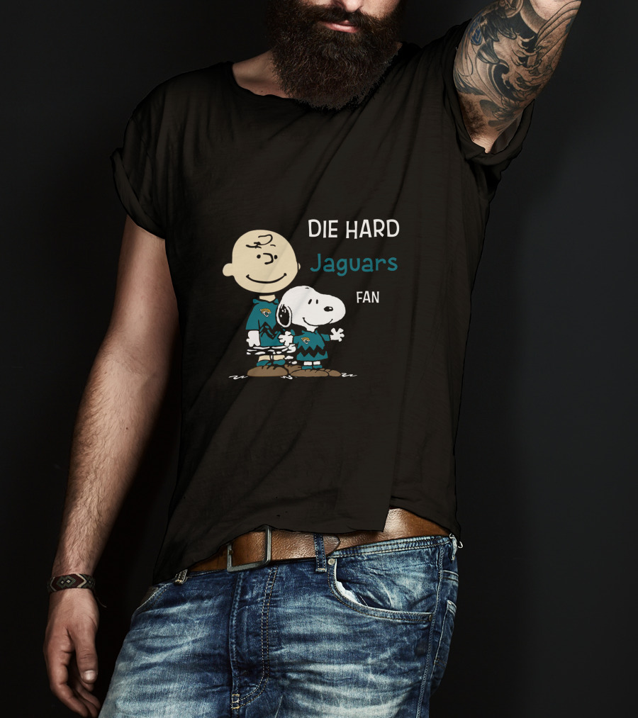 Die Hard Jaguars Fan Snoopy And Charlie Brown Fan Gear T-Shirt