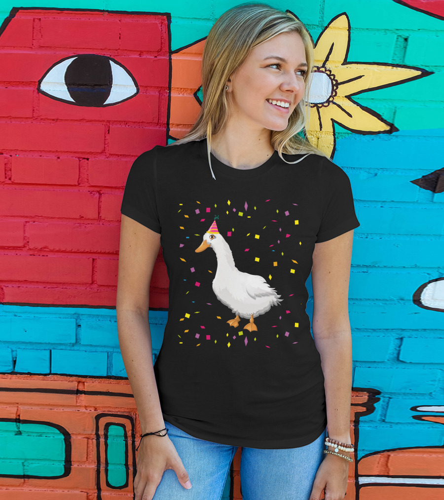 Funny Duck Birthday Party Hat Confetti T-Shirt