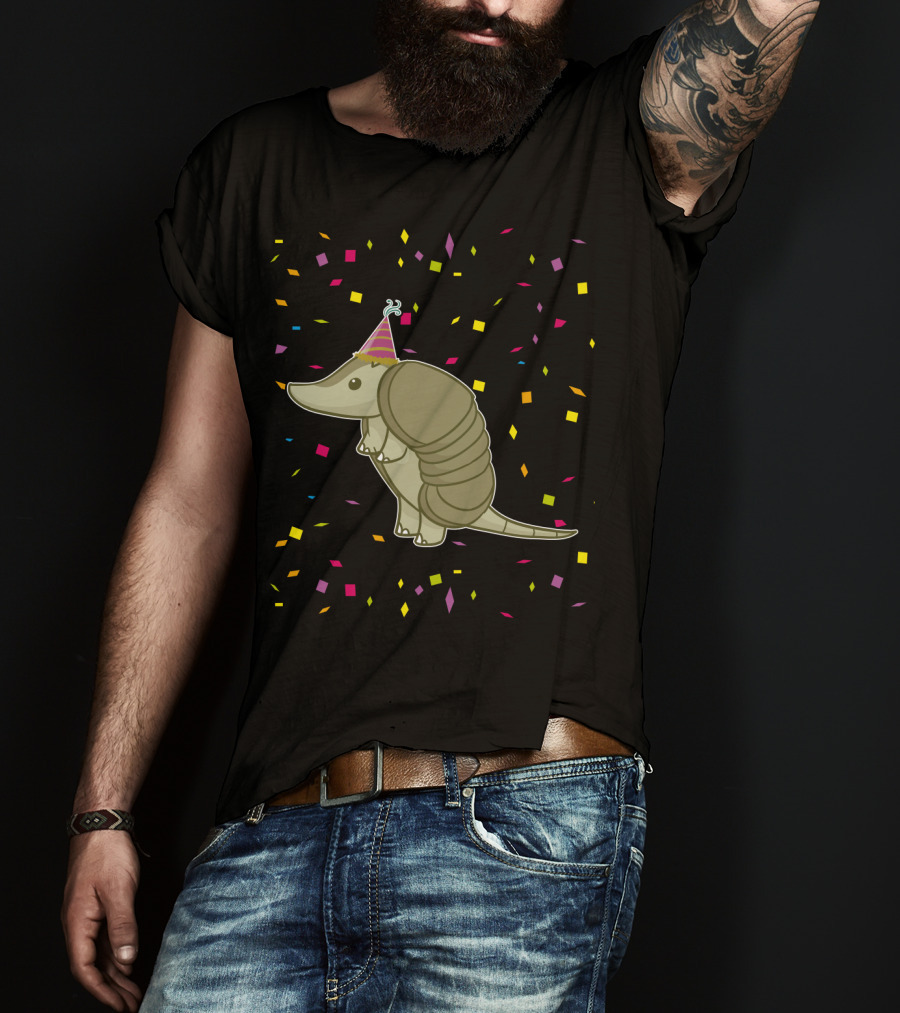 Funny Armadillo Birthday Celebration With Party Hat And Confetti T-Shirt