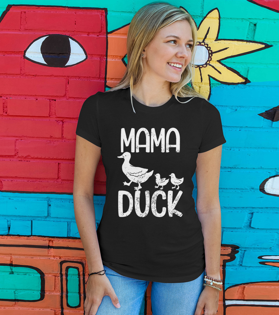 Mama Duck With Kids Mothersday T-Shirt