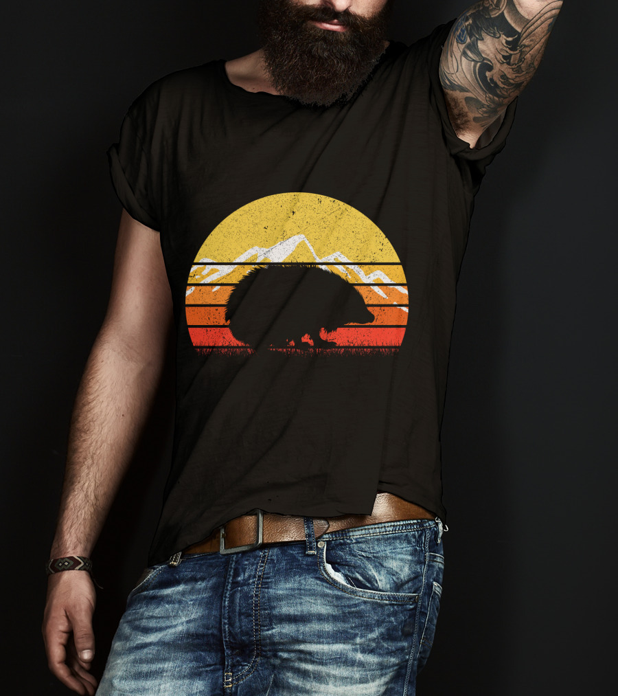 Retro Vintage Hedgehog Silhouette Against Sunset Mountain Stripe Circle T-Shirt