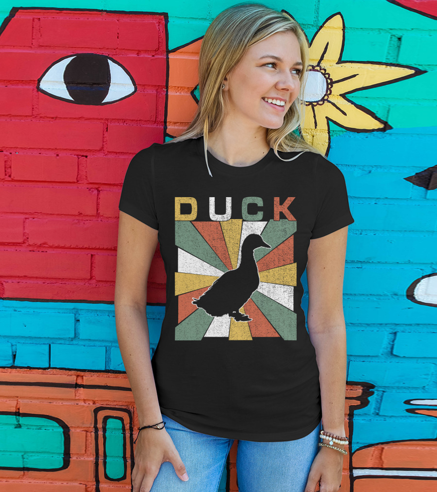 Duck Retro 70s Vintage Silhouette Sunburst T-Shirt