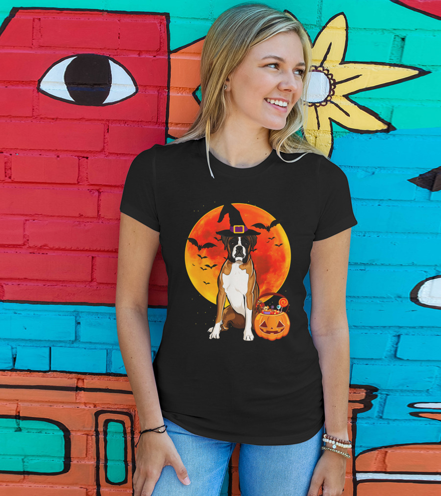 Boxer Dog With Witch Hat Pumpkin Full Moon Halloween Bats T-Shirt