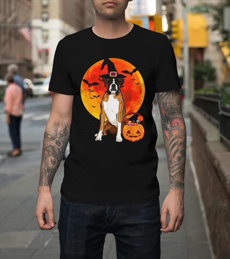 Boxer Dog With Witch Hat Pumpkin Full Moon Halloween Bats T-Shirt