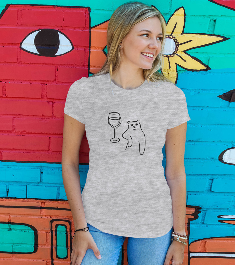 Chat De Vin Wine Glass Cat T-Shirt