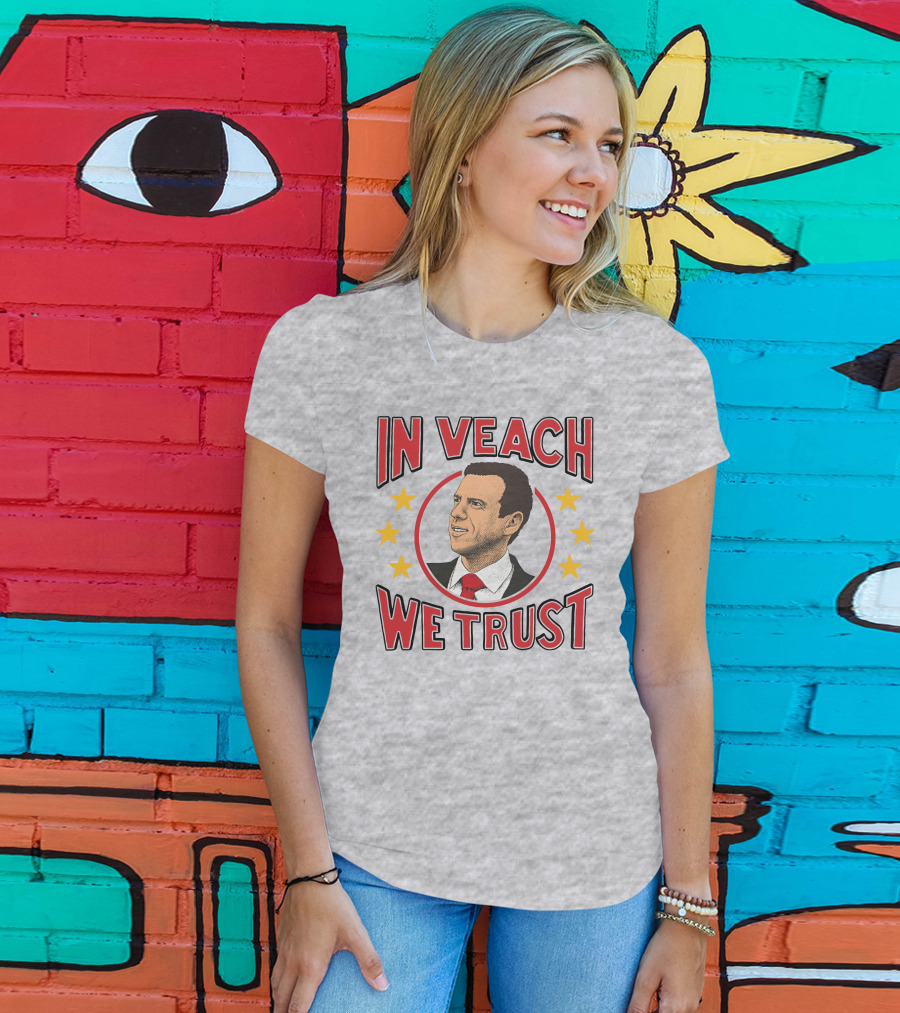 In Veach We Trust Red Tie Portrait With Yellow Stars T-Shirt